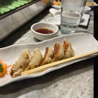 Foto tirada no(a) Umami Restaurant and Sushi Bar por Jonathan S. em 12/26/2022