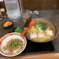 Photo taken at 尾道ラーメン 麺一筋 by alphonse_k38 on 5/10/2019