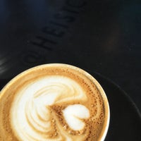 6/13/2015에 snowygrl님이 Heist Coffee에서 찍은 사진