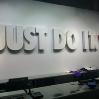 nike outlet sawgrass mall