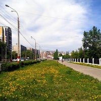 Photo taken at Школа 127 by Андрей К. on 5/15/2014