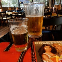 Photo taken at Hooters by Ruben F. M. on 8/17/2017