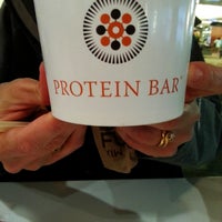 Foto diambil di Protein Bar &amp;amp; Kitchen oleh Gary B. pada 9/10/2014