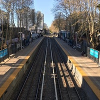 Photo taken at Estación Olivos [Línea Mitre] by Gustavo R. on 9/17/2019