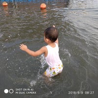 Photo taken at Beach Pool by Andika P Harpriyana on 9/9/2018
