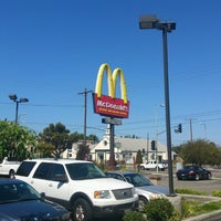 Photo taken at McDonald&amp;#39;s by Gestre L. on 9/19/2012