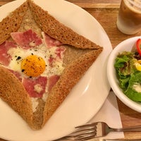 Photo taken at CREPERIE CAFE Sucre by umi on 9/2/2017