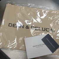 Photo taken at DEAN &amp;amp; DELUCA by umi on 10/1/2014