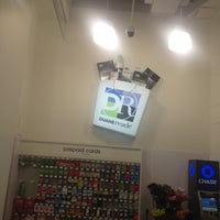 Photo taken at Duane Reade by ~ZXAVIERSNATURALHAIRCARESTUDIO on 11/25/2012