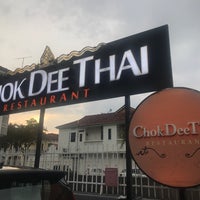 Photo taken at Chokdee Thai Cuisine by Qy L. on 2/9/2023