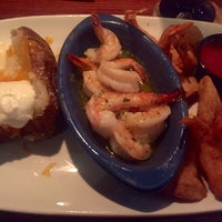 Photo taken at Red Lobster by Kenya on 11/7/2015