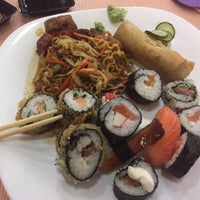 Photo taken at Restaurante Ming-Ye by Gustavo L. on 10/11/2018