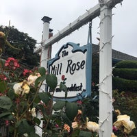 Photo taken at Mill Rose Inn by Youli.J on 6/7/2017
