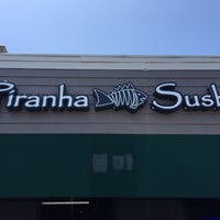 รูปภาพถ่ายที่ Piranha Sushi โดย 🔊Stubby N. เมื่อ 5/4/2015