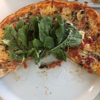 Photo taken at Olivia&amp;#39;s Pizzeria by BRLKMZ✅ on 6/30/2019