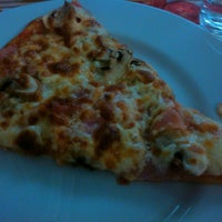 Photo prise au Pizzeria Casa Mia par Gito le9/19/2012
