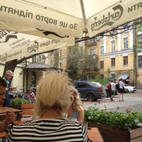 รูปภาพถ่ายที่ DRUZI cafe &amp;amp; bar โดย Dmitry V. เมื่อ 5/5/2013