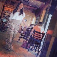 Photo taken at The Coffee Bean &amp;amp; Tea Leaf by Mark C. on 8/30/2015