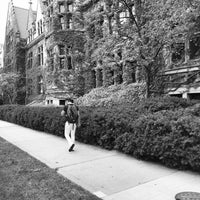 Photo taken at University of Chicago College Admissions by J N. on 9/21/2018