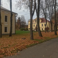 Photo taken at Новгородский соколиный двор by Uvarasha on 10/20/2018