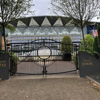 Photo taken at Ascot Racecourse by Erin B. on 7/9/2023
