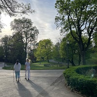 Photo taken at Türkenschanzpark by iLKE on 4/8/2024