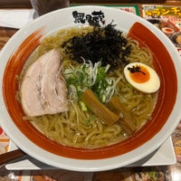 Photo taken at 越後秘蔵麺 無尽蔵 しながわ家 by TAKAHIRO S. on 4/2/2024