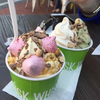 Foto scattata a Whisk Creamery da Kel il 9/27/2015