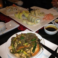 Photo taken at Oishi Sushi by Pauli on 8/1/2013