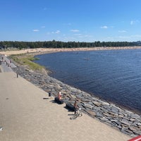 Photo taken at Nallikarin uimaranta by Rasmus S. on 7/3/2021