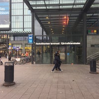 Photo taken at Linja-autoasema / Kaukoliikenteen terminaali by Rasmus S. on 9/24/2016