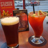 Photo taken at Red Robin Gourmet Burgers and Brews by Asa A. on 4/26/2016