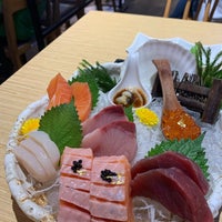 Photo taken at Maguro Sushi by Dew on 8/4/2023