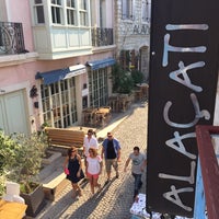 Das Foto wurde bei Alaçatı Life Otel von Esref A. am 7/30/2015 aufgenommen