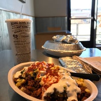 Photo taken at Chipotle Mexican Grill by Josiah F. on 11/14/2016