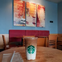Photo taken at Starbucks by Tommie C. on 9/16/2018
