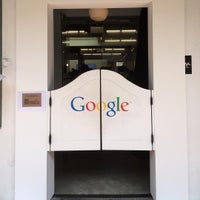 Photo taken at Google Shophouse by Themis T. on 8/10/2015