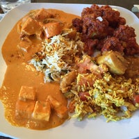 Das Foto wurde bei iSpice Indian Cuisine &amp;amp; Grill von Thai am 1/10/2015 aufgenommen