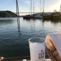 Photo taken at Poyrazköy Sahil Balık Restaurant by Hayati İ. on 7/2/2019