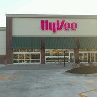 Photo taken at Hy-Vee by Jonathan Z. on 10/29/2012