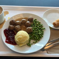 Photo prise au IKEA Restaurant &amp;amp; Café par Elton C. le5/24/2024