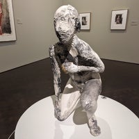 Снимок сделан в Denver Art Museum пользователем Claire Z. 11/5/2023