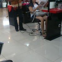 Review Brown Salon by Rudy Hadisuwarno