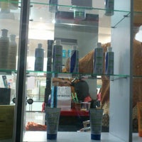 Review Brown Salon by Rudy Hadisuwarno