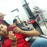 Review Brown Salon by Rudy Hadisuwarno