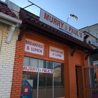 รูปภาพถ่ายที่ Murry &amp;amp; Paul&amp;#39;s Restaurant โดย iamBrandon เมื่อ 9/15/2017