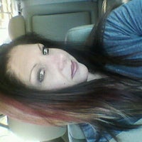 Снимок сделан в Colorlocks Hair Salon пользователем Shanna L. 11/17/2012