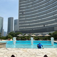 Photo taken at Pool @ Parkroyal Hotel by Kelvin A. on 7/29/2023