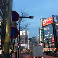 新宿西口駅 D5出口 歌舞伎町 東京 東京都