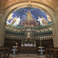 Photo taken at Basilica S.Cosma e Damiano by Estibaliz on 9/29/2018